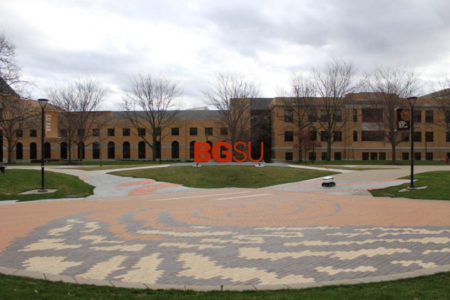 BGSU Letters by the union oval.