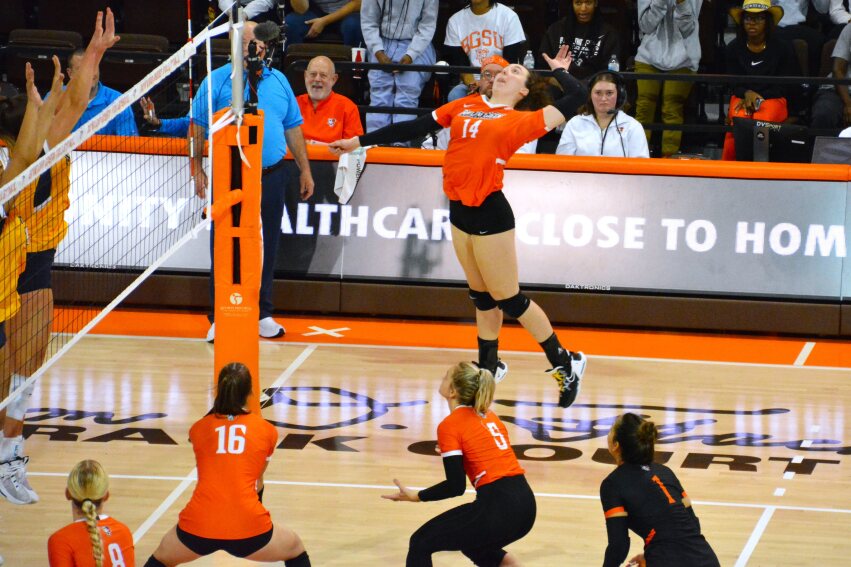 Lauryn Hovey goes for a kill against Toledo