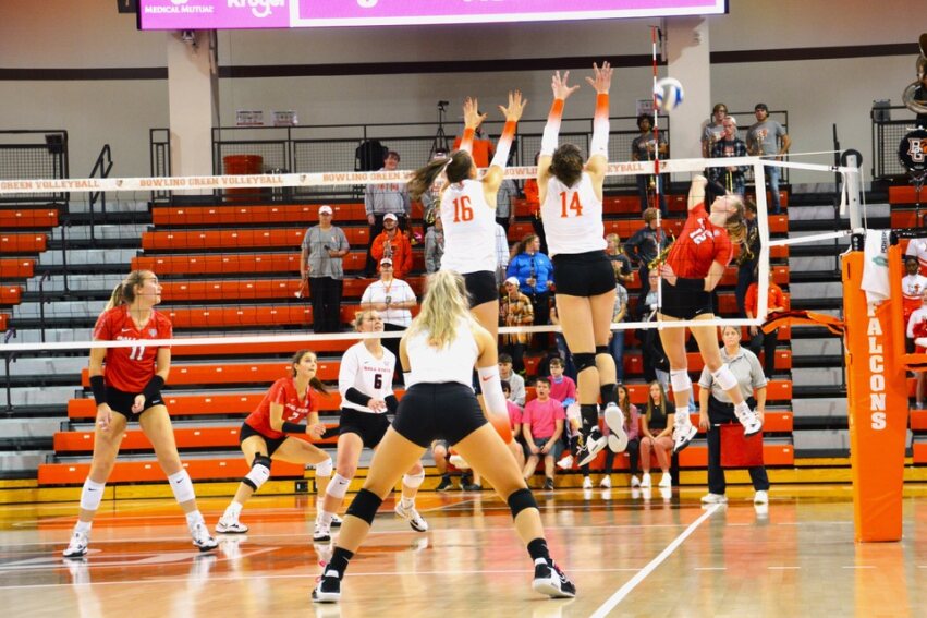 Falcons go toe-to-toe with #14 Buckeyes, fall in five sets