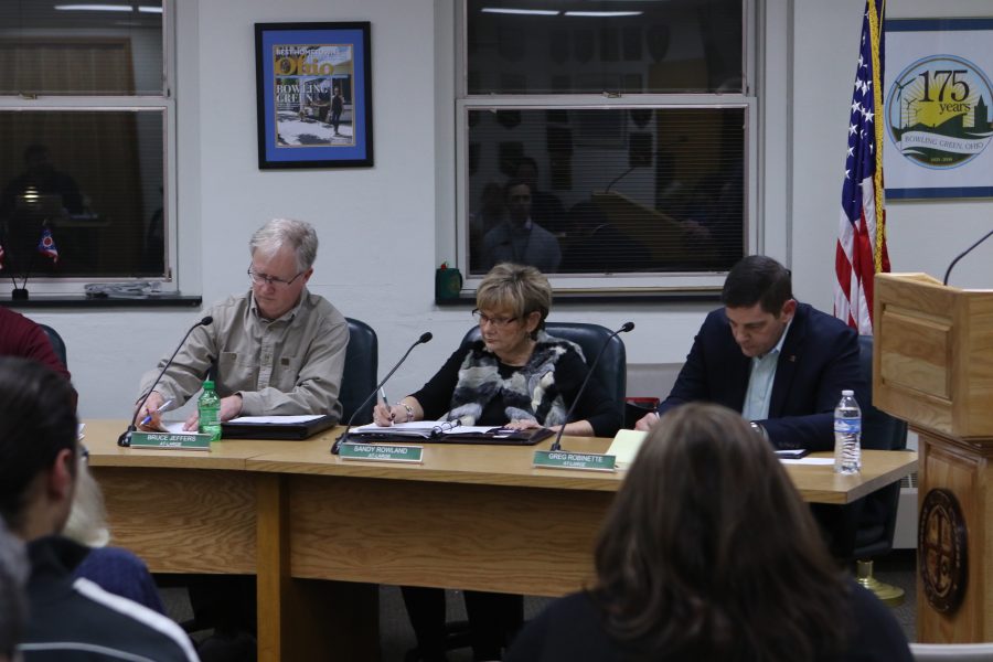 Bowling Green City Council voted unanimously to raise speed limits from 35 to 45 mph on the east and west ends of Poe Road in an evening meeting April 2 (Photo from February 6 meeting).