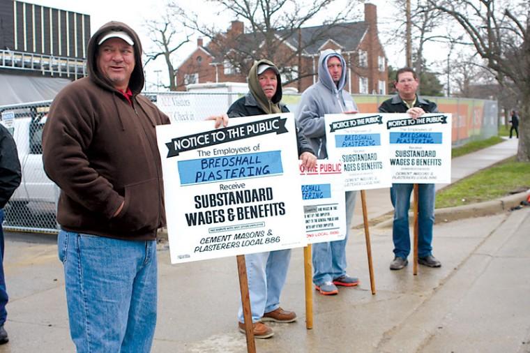 Local plasterers union pickets Oaks dining hall construction