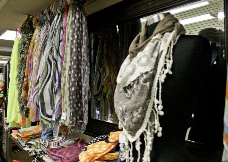 FOR+KEEPS%2C+a+local+store+downtown%2C+sells+a+variety+of+scarves+for+summer+and+winter.+Scarves+range+from+%242.99+to+%2429.99.