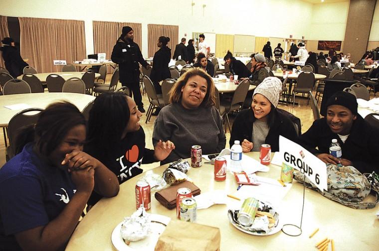 Volunteers honor MLK's vision at volunteer event