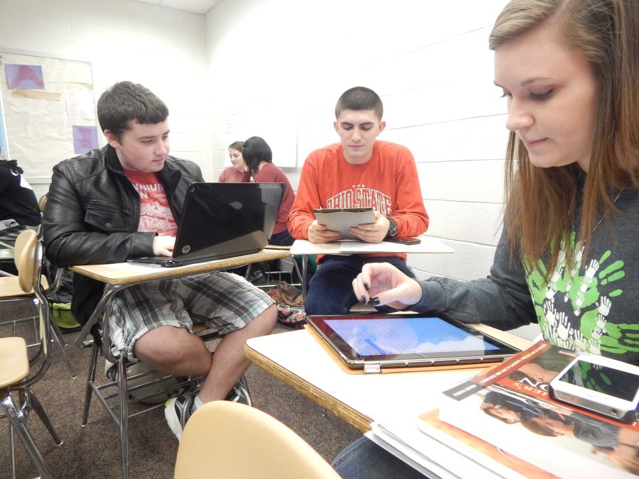 Students work on an assignment during a class period using their mobile devices.