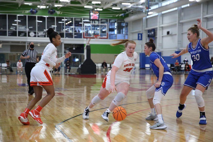 Kadie Hempfling drives through the lane in BGSU womens basketballs 72-65 loss to Creighton in the WNIT on Friday, March 19, 2021.