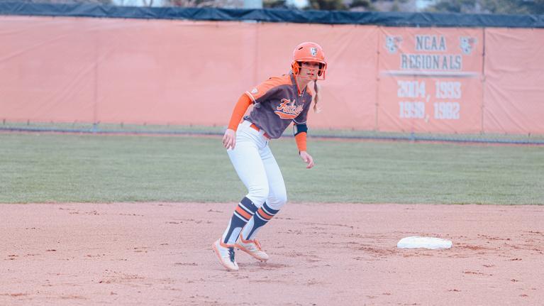 BGSU Softball close out Evansville with tight loss