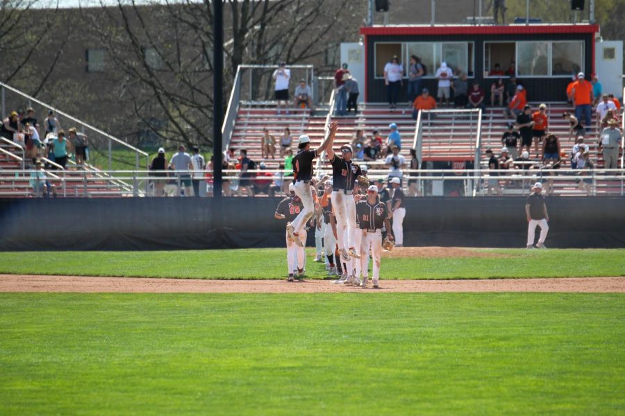 BGSU players celebrating after game one of two win. 