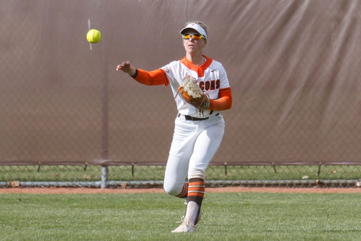 Bowling Green, OH - GM 2 Falcons Outfielder Peyton Steffes (7) throwing the ball in from the outfield at Meserve Softball Field in Bowling Green, Ohio