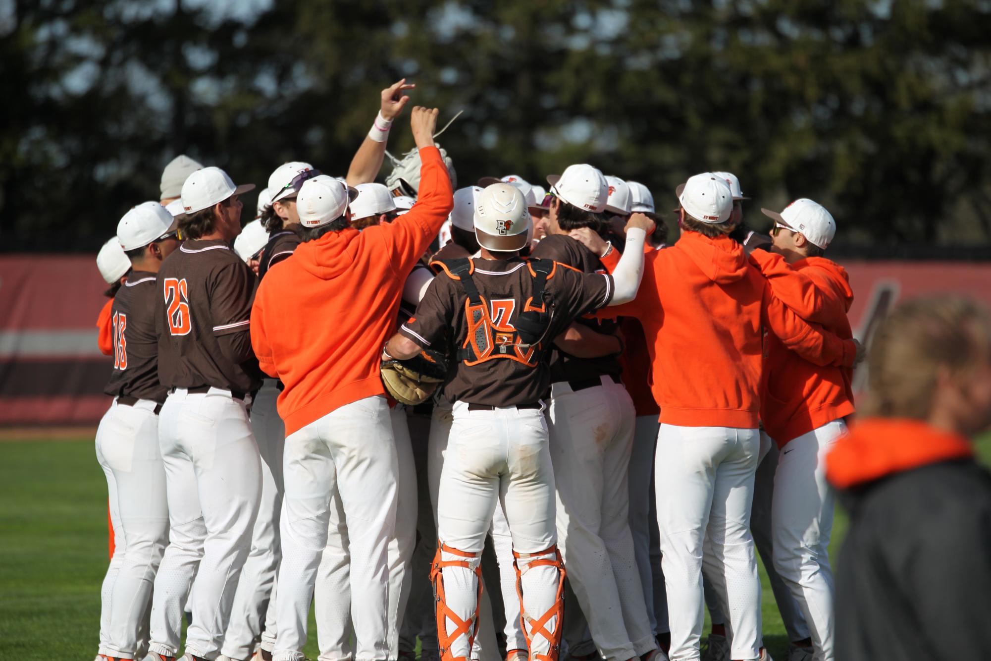 Falcons cruise to 7-1 victory against Eastern Michigan earning a share ...