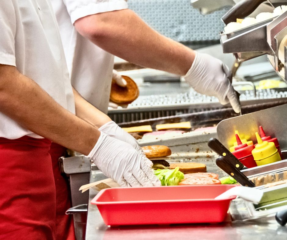 Fast food worker minimum wage