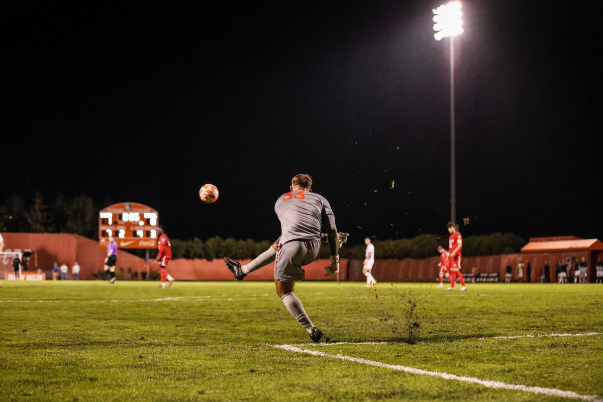 Bowling Green, OH - Falcons fifth year senior goalkeeper Brenden Graves (33) sending the ball down the field at Cochrane Stadium in Bowling Green, Ohio.