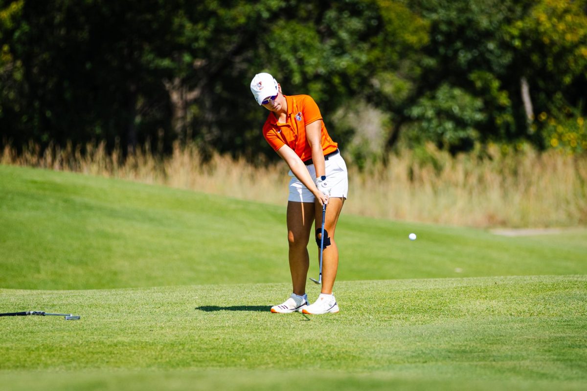 Ava O'sullivan aims for the perfect pitch onto the green. 