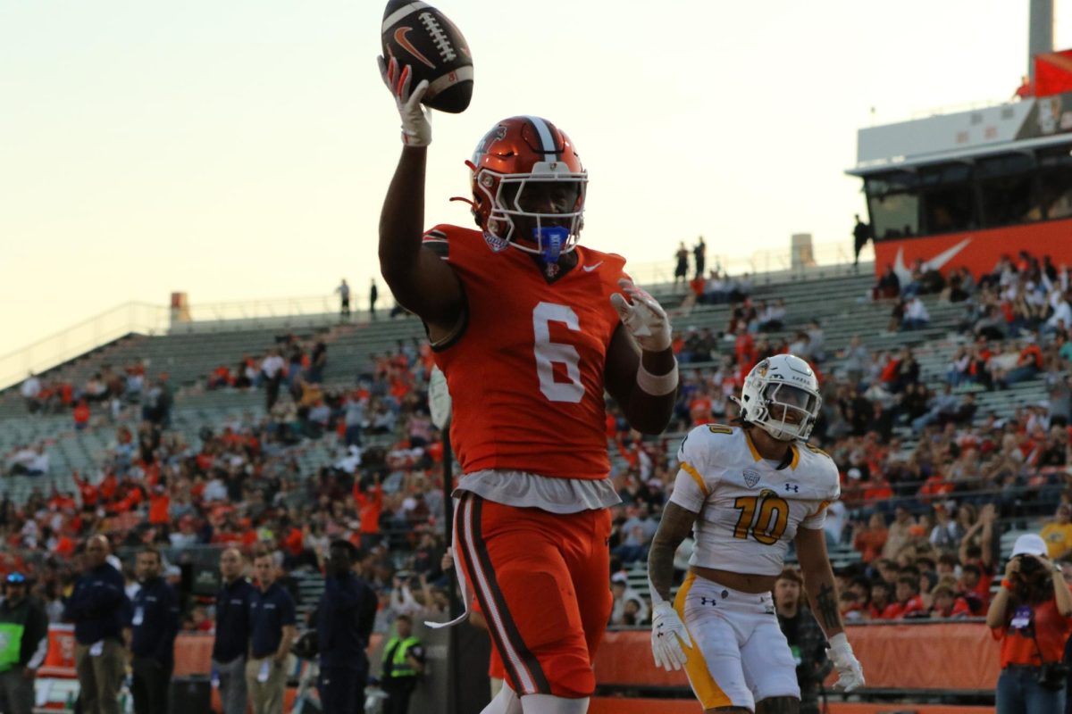 Bowling Green, Ohio- Falcons Senior Running Back Jamal Johnson (6) runs it for a touchdown in the second quarter against Kent State at Doyt Perry Stadium.