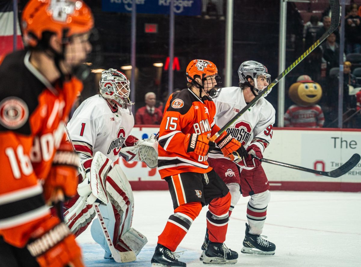 Columbus, OH – Falcons freshman forward Maxwell Martin (15) in position to assist a possible shot on goal at The Schottenstein Center in Columbus, Ohio.