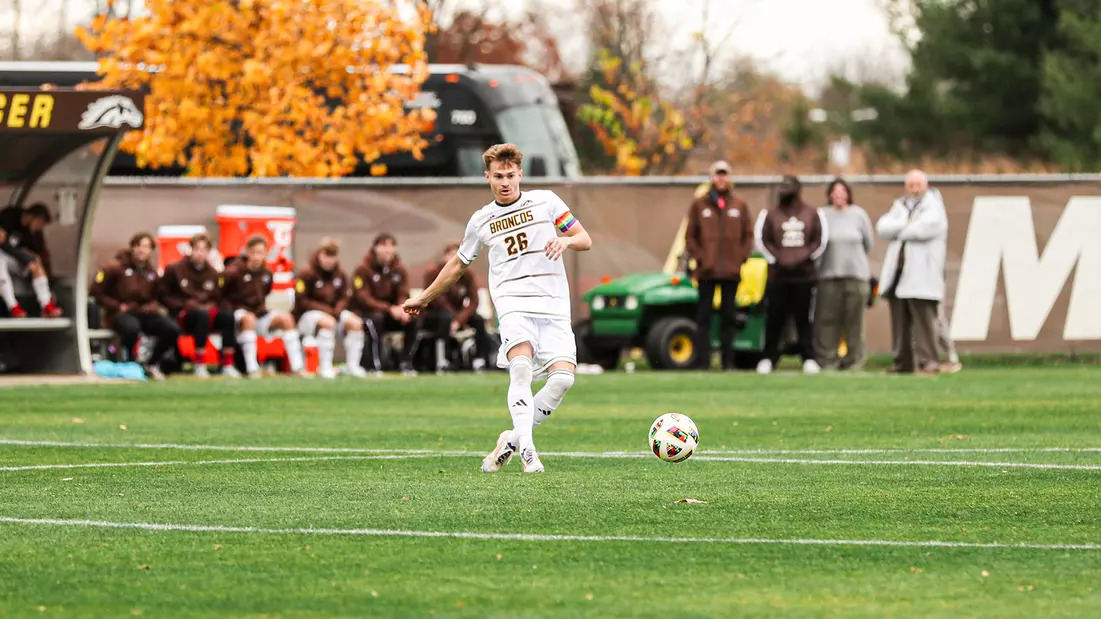 Western Michigan prepares for match against Evansville