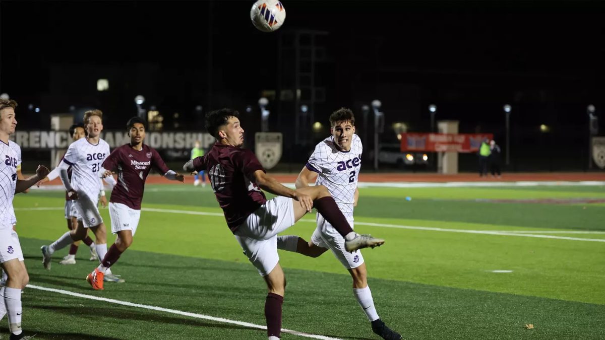 Evansville avenges their previous 6-1 loss to No. 1 seed Missouri State