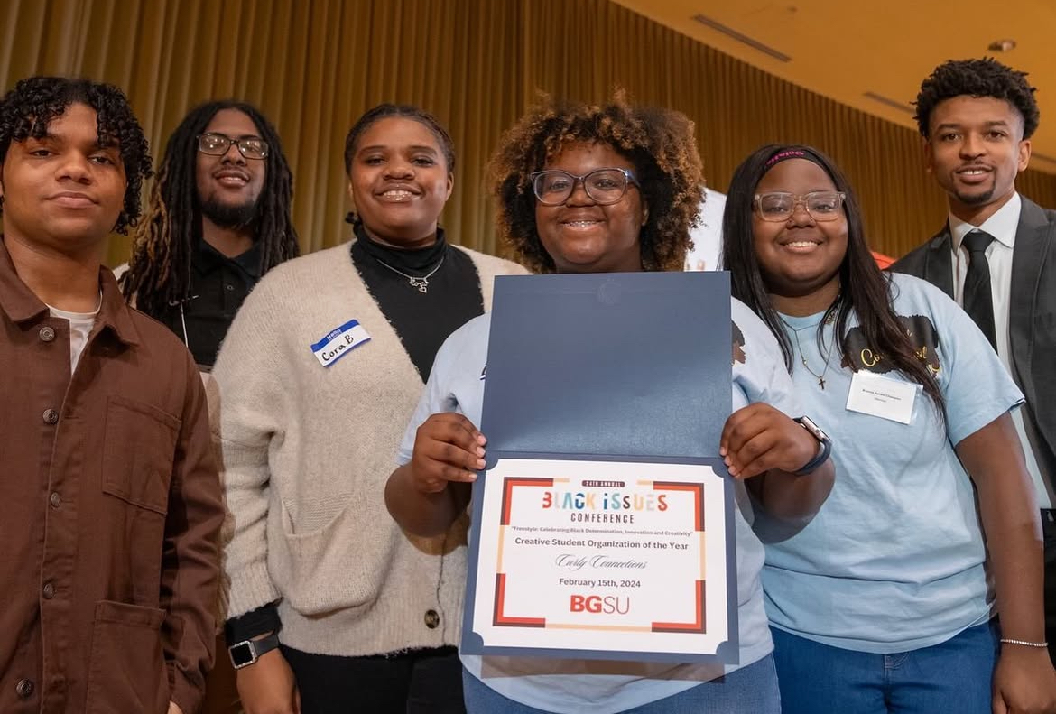 BGSU's Curly Connections receives Creative Student Organization of the Year at 2024's Black Issues Conference (photo via official BGSU's Instagram). 