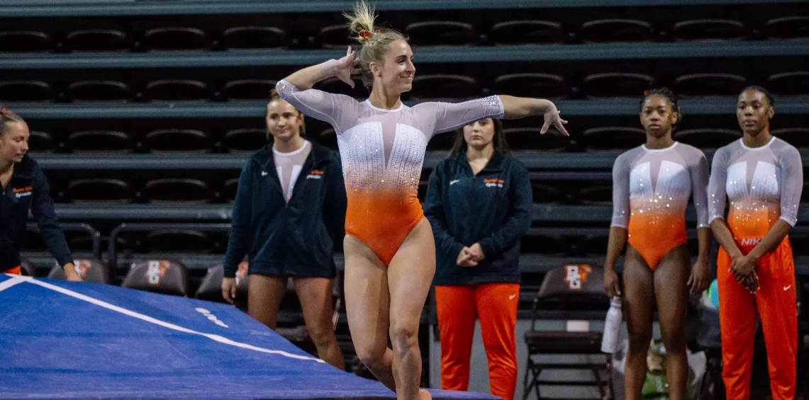 Bowling Green practicing for floor routine ahead of Towson quad meet