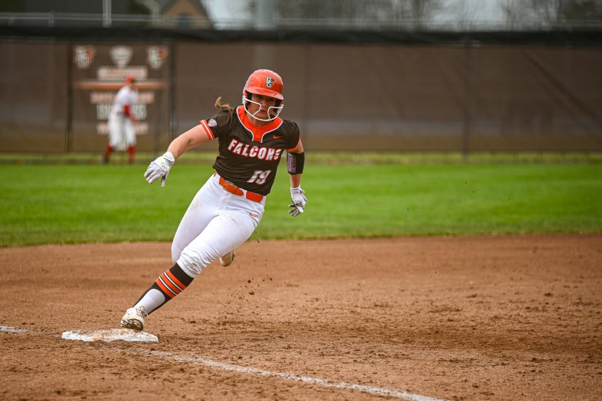 Bowling Green, OH - Falcons junior outfielder Kendall Matthews (19) rounding third to score a run at Meserve Field in Bowling Green, Ohio.