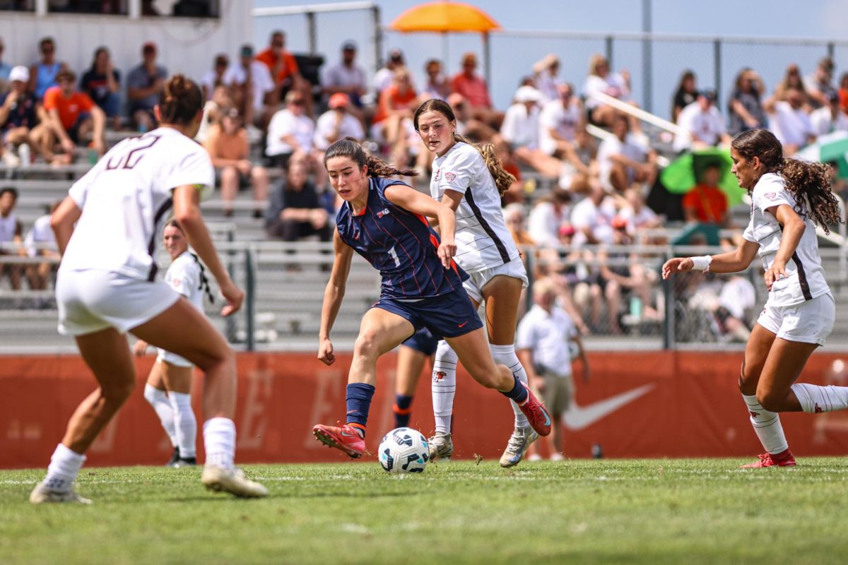 Bowling Green, OH - Multiple Falcons swarm Illini sophomore forward Emma Yee (7) at Cochrane Stadium in Bowling Green, Ohio.