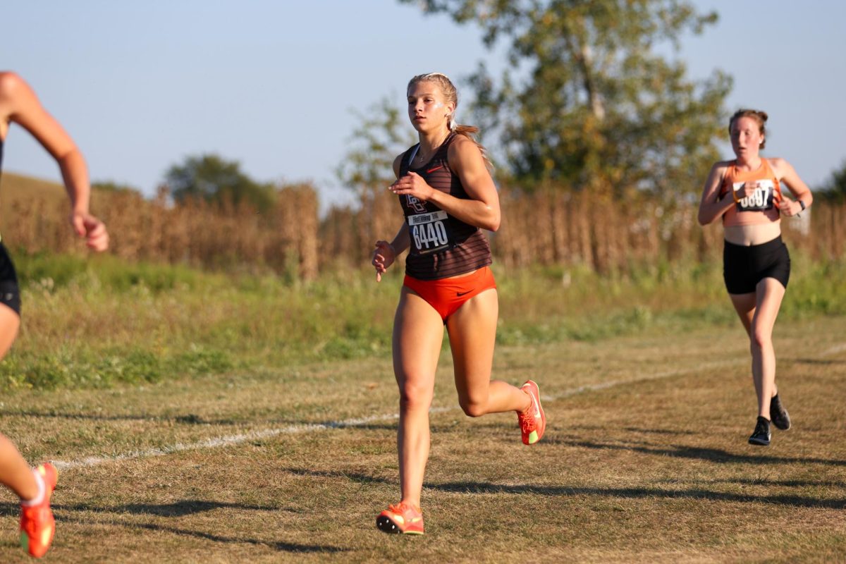 Bowling Green - Falcons sophomore Reese Reaman runs in the Mel Brodt Open at the Mel Brodt Cross Country Course in Bowling Green, Ohio.