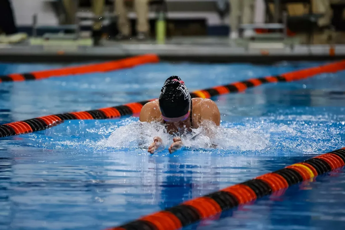 BGSU swim and dive make third place at the Mangus Cup Invitational