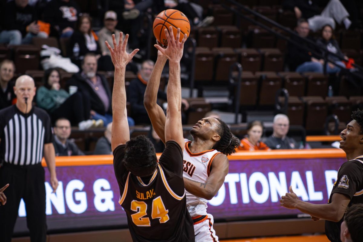 Bowling Green, OH - Falcons senior guard Javontae Campbell (2) attempting the basket during a game between the Bowling Green Falcons and the Western Michigan Broncos at the Stroh Center in Bowling Green, Ohio.