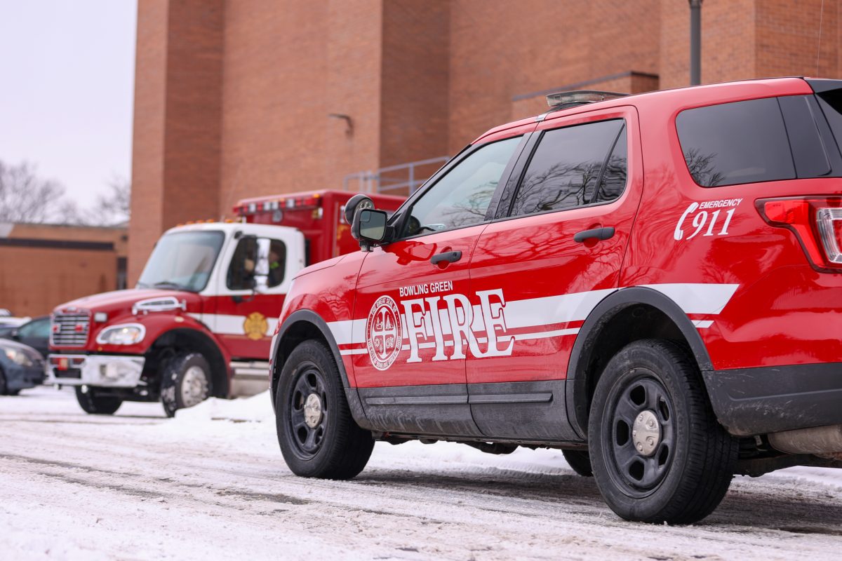 Bowling Green, OH - The Bowling Green Fire Division responded to campus after a suspected gas leak in the Physical Sciences Building in Bowling Green, Ohio.
