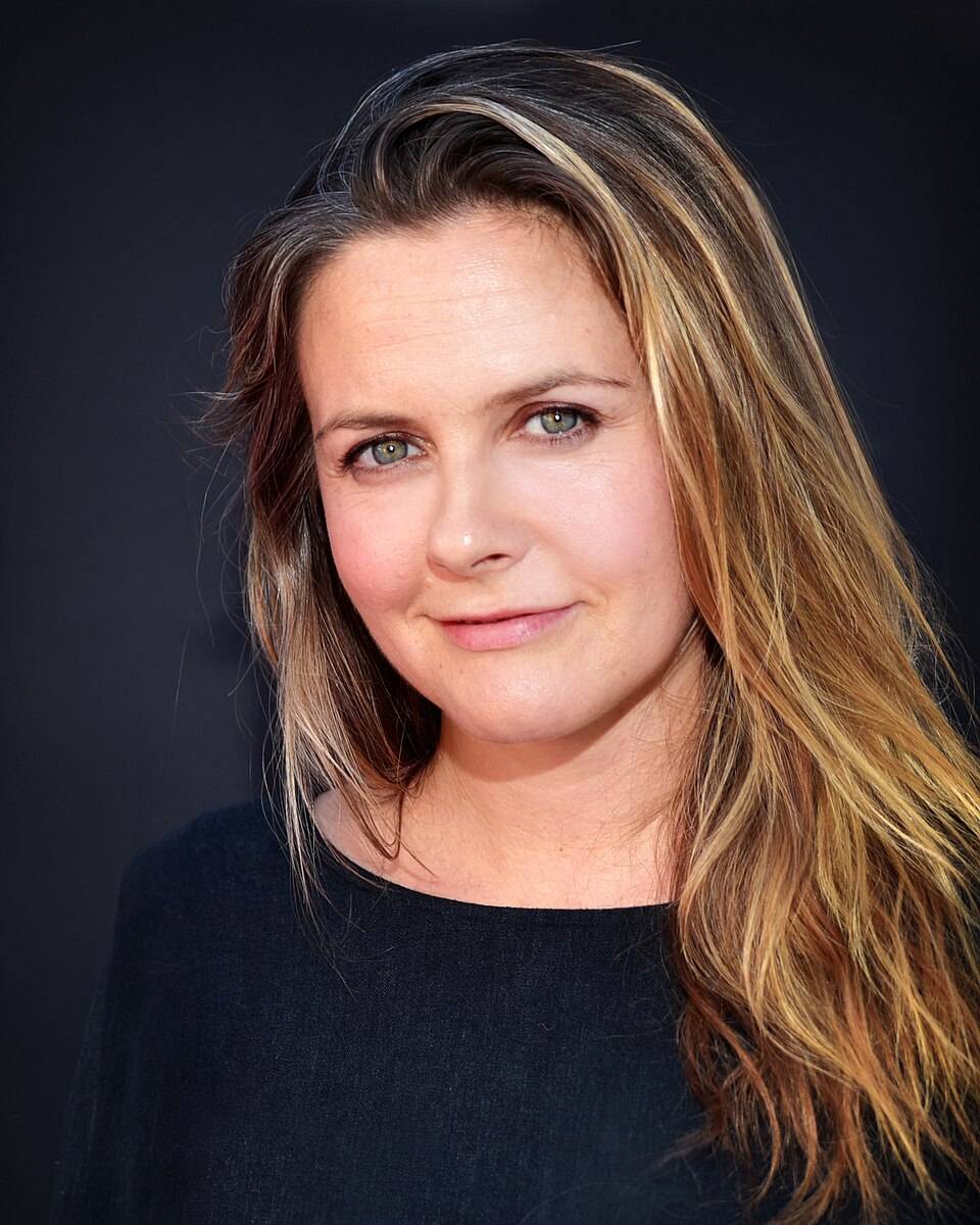 STUDIO CITY, CALIFORNIA - JUNE 10: Alicia Silverstone attend Gushcloud Los Angeles Opening Party at Gushcloud Studio on June 10, 2019 in Studio City, California (Photo by Glenn Francis/PacificProDigital.com)