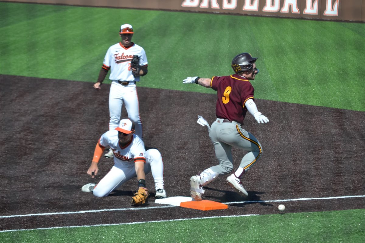 Chippewas silence Bowling Green bats to even series